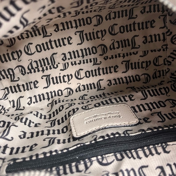 Juicy Couture Good Times Shoulder Bag Juicy Cream Embossed Chain NWT - Picture 5 of 5